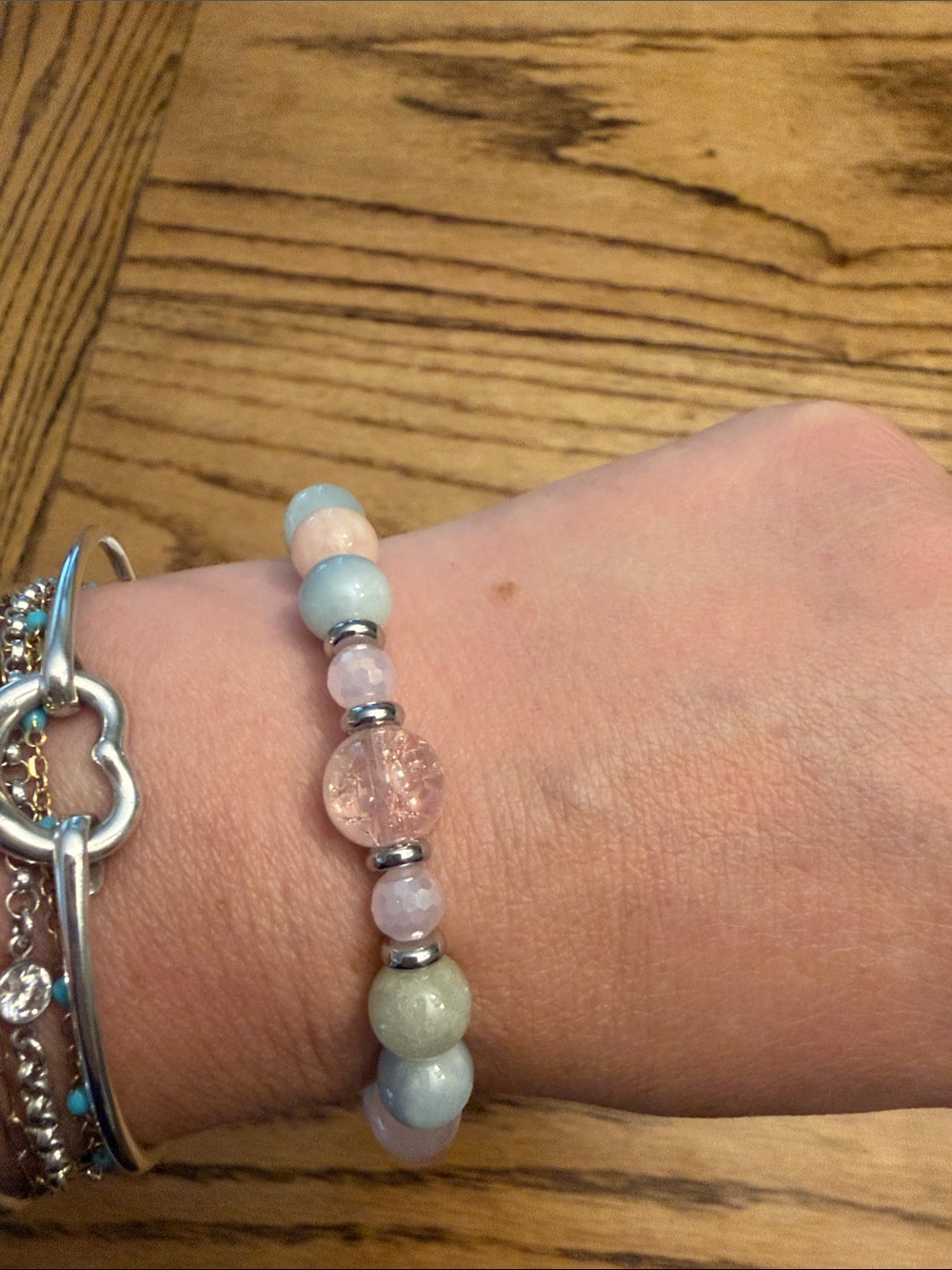 NWT - T. Jazelle pastel colored bracelet.